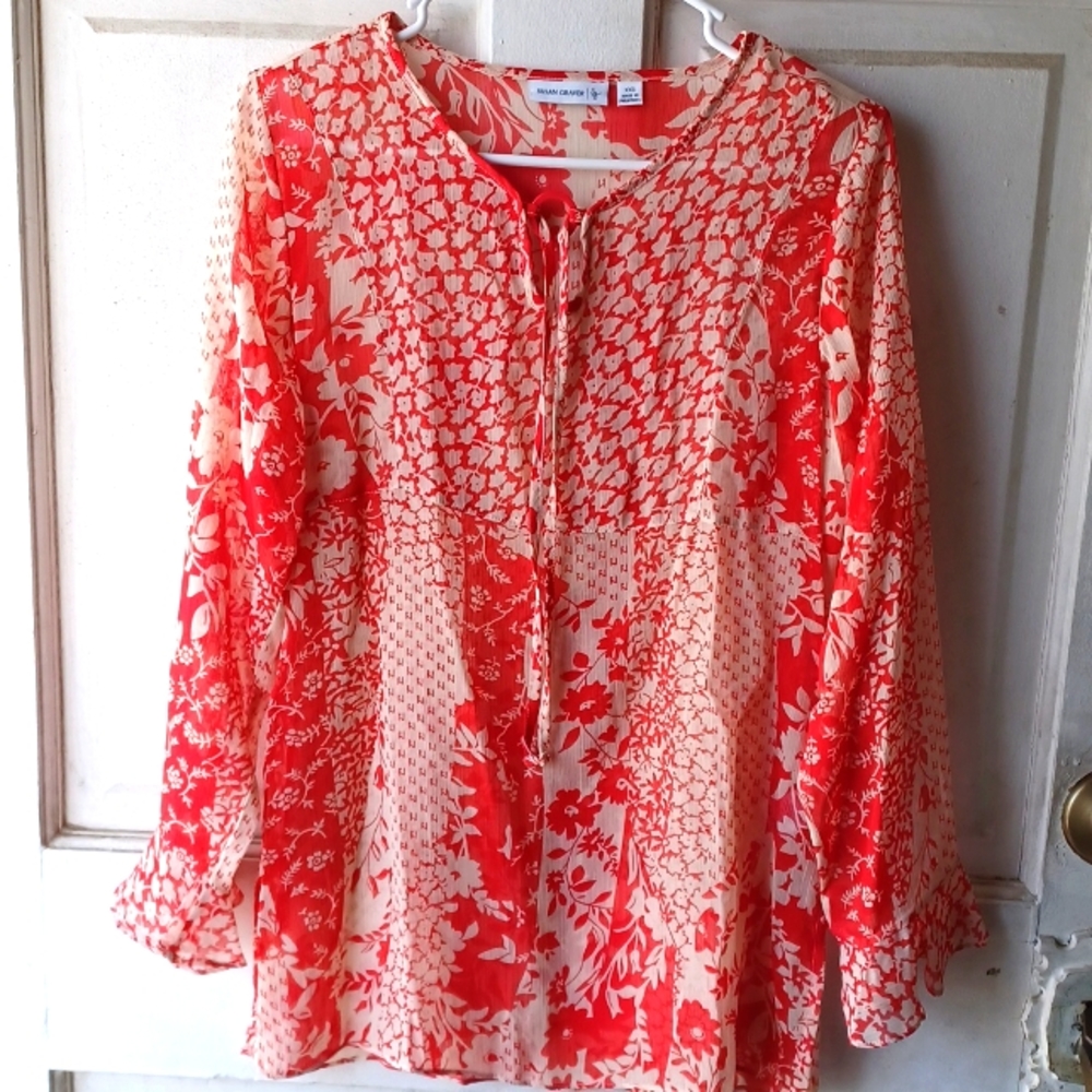 Susan Graver Orangeand Cream Floral Design Blouse size XXS